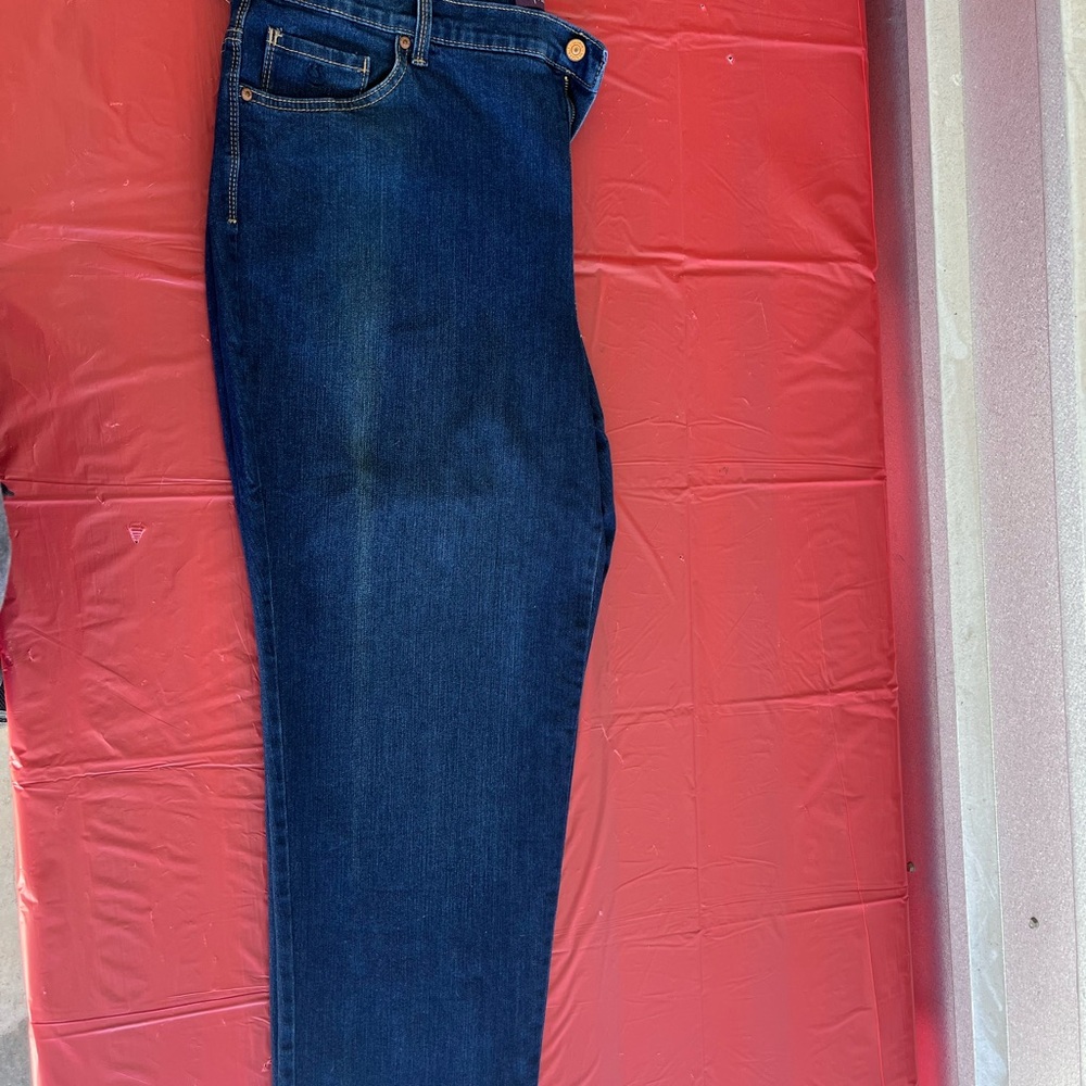 Amanda Lane Supreme Stretch Jeans Women’s Plus Size 16W Short NWT Dark Wash - Picture 12 of 15